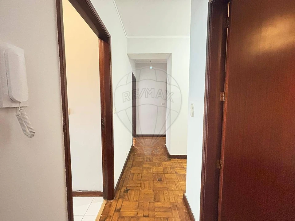 Apartamento T3 para Arrendamento em Mafamude e Vilar do Paraíso Foto 5