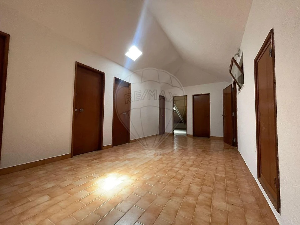Apartamento T2 para Venda em Algueirão-Mem Martins Foto 7