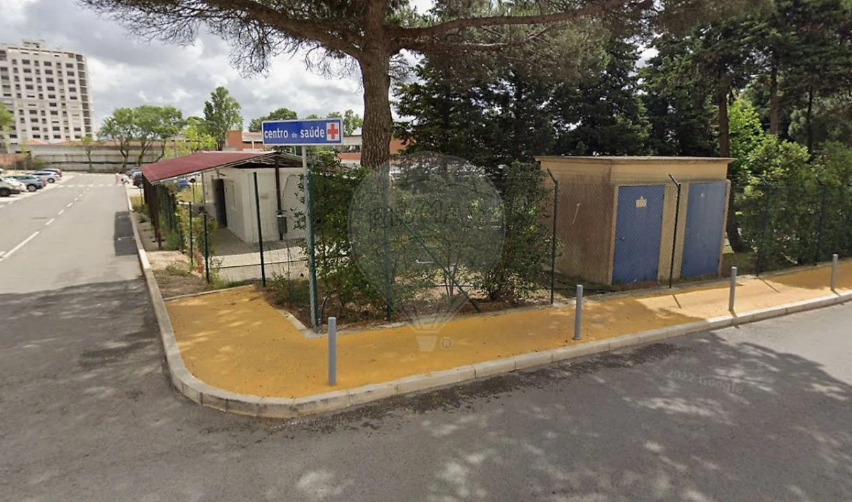 Apartamento T2 para Venda em Algueirão-Mem Martins Foto 4