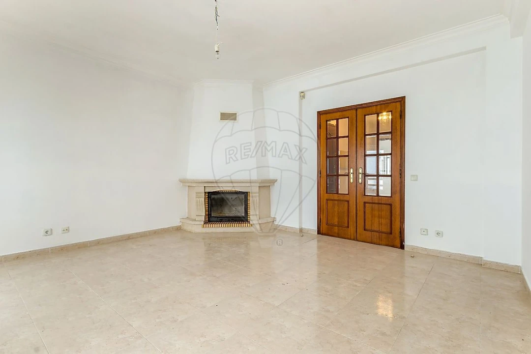 Apartamento T4 para Venda em Samouco Foto 29