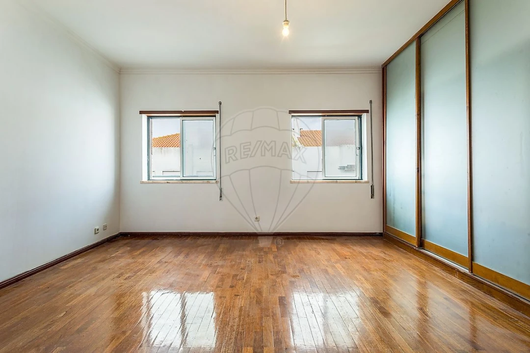 Apartamento T4 para Venda em Samouco Foto 8