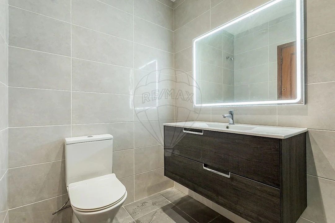 Apartamento T4 para Venda em Samouco Foto 19