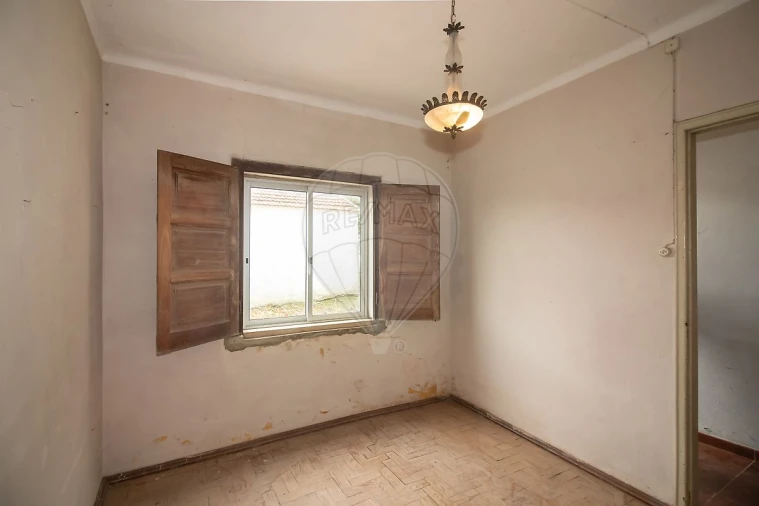 Moradia T1 para Venda em Carnota Foto 8