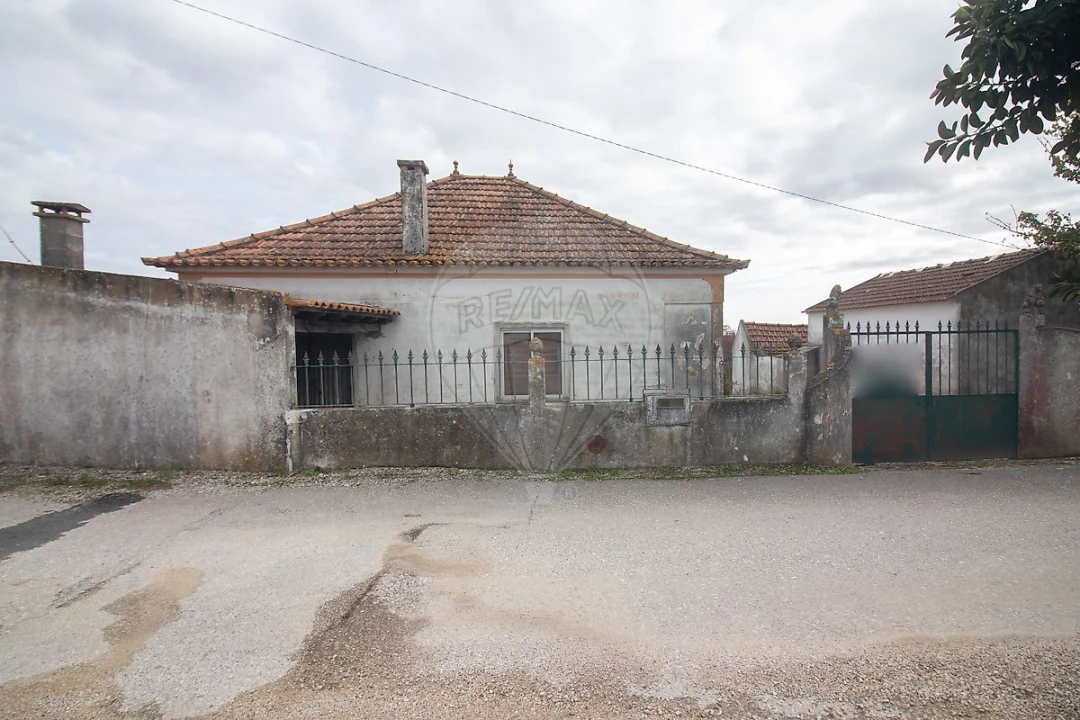 Moradia T1 para Venda em Carnota Foto 14