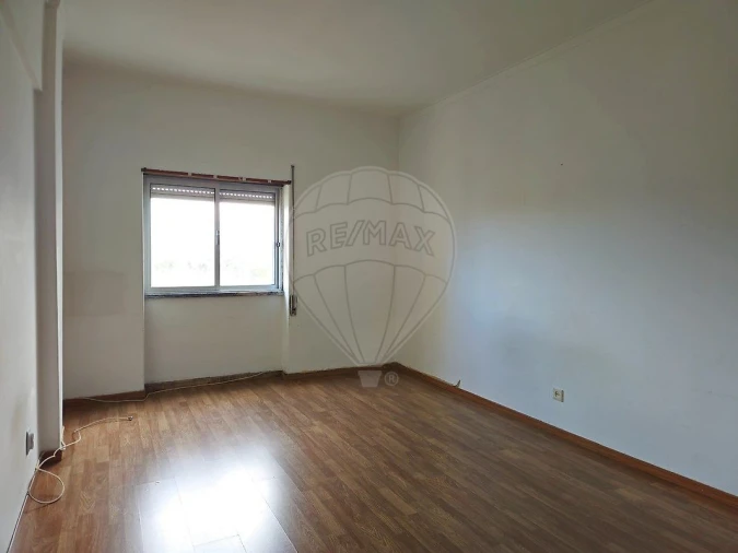 Apartamento T2 para Venda em Amora Foto 13
