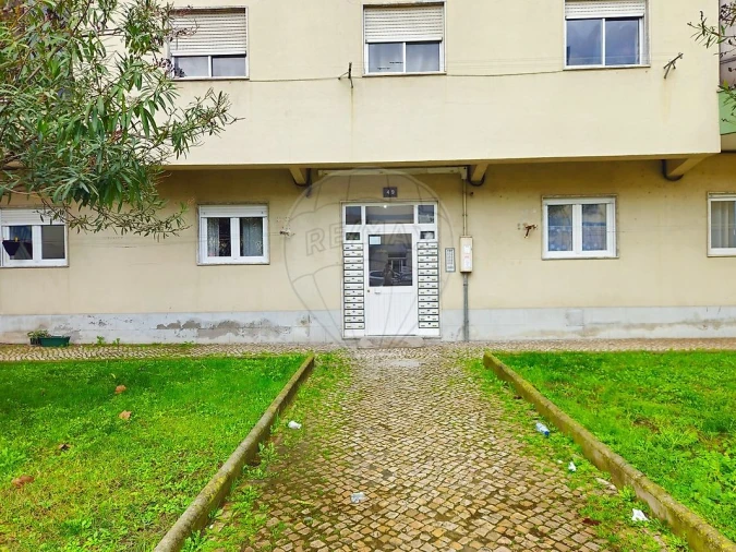 Apartamento T2 para Venda em Amora Foto 21