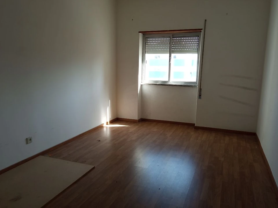 Apartamento T2 para Venda em Amora Foto 9