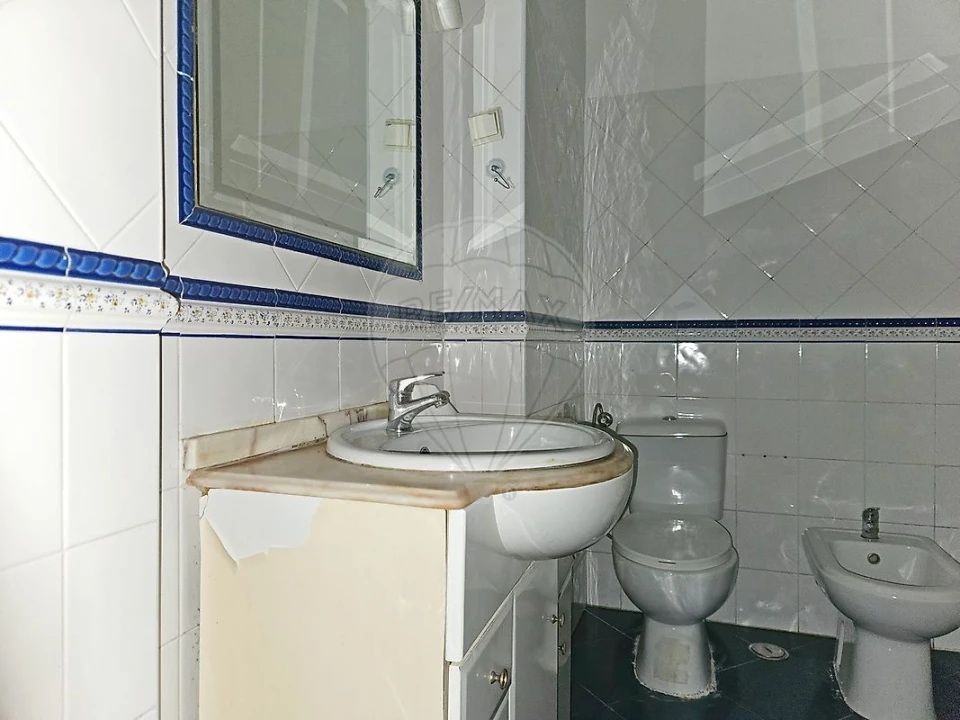 Apartamento T2 para Venda em Amora Foto 5