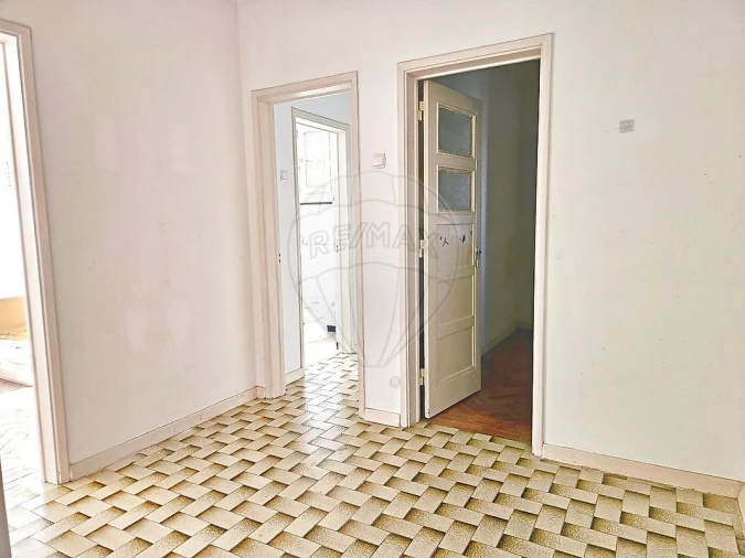 Apartamento T3 para Venda em Barreiro e Lavradio Foto 1