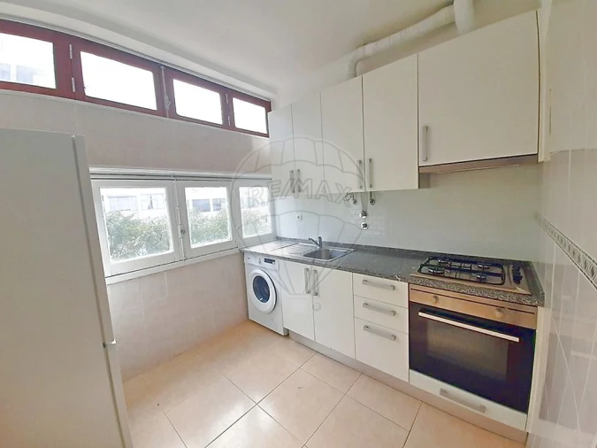 Apartamento T2 para Venda em Alto do Seixalinho, Santo André e Verderena Foto 4