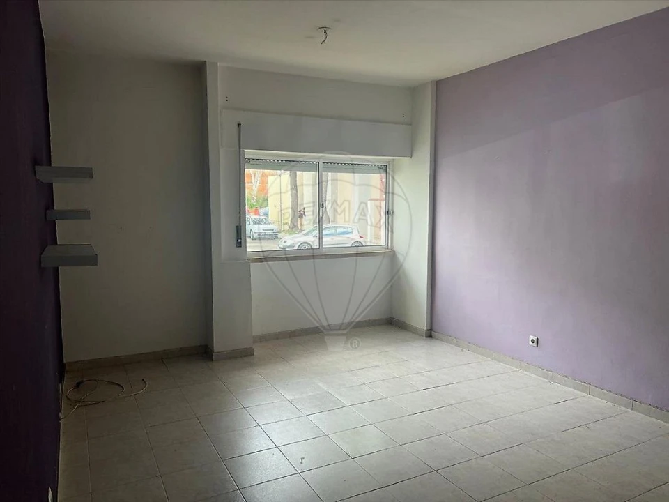 Apartamento T2 para Venda em Moita Foto 5