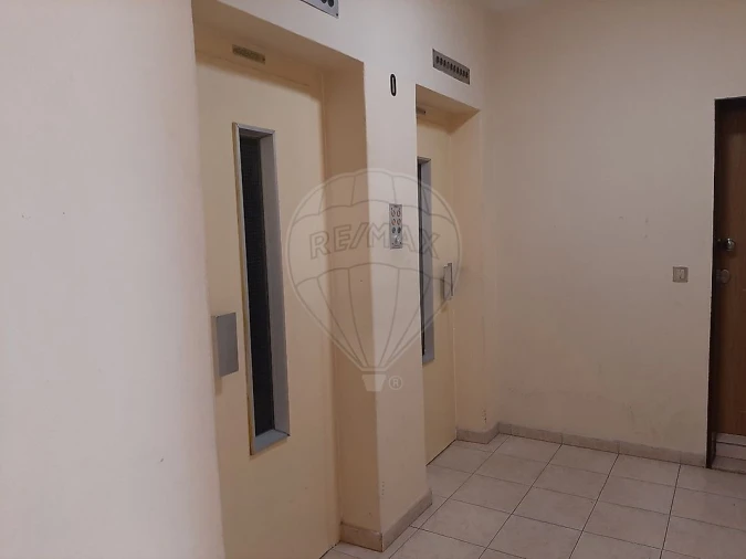 Apartamento T2 para Venda em Moita Foto 11