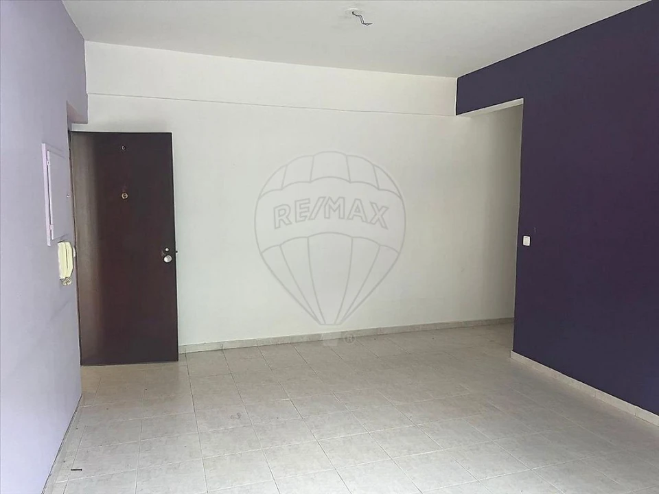 Apartamento T2 para Venda em Moita Foto 4