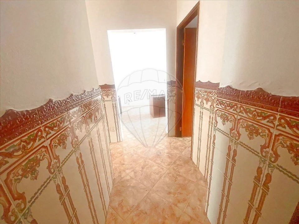 Apartamento T2 para Venda em Corroios Foto 6