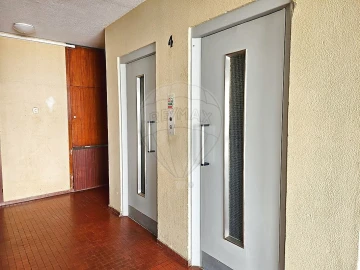 Apartamento T2 para Venda em Corroios