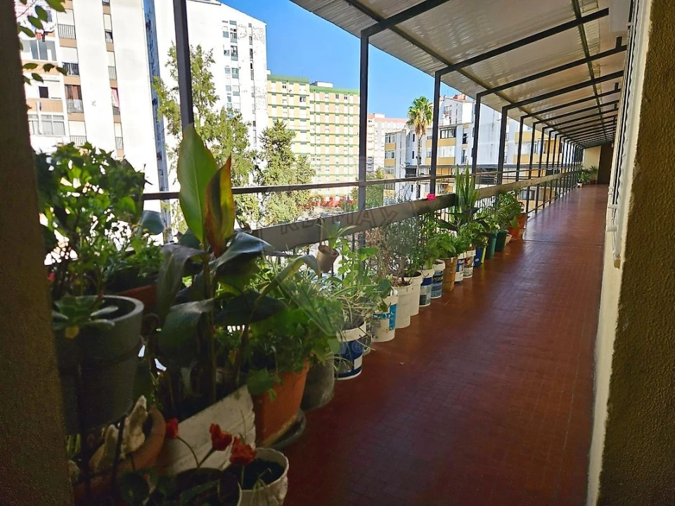 Apartamento T2 para Venda em Corroios Foto 19