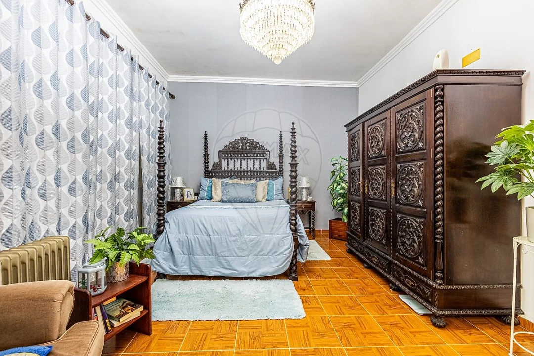 Moradia T2 para Venda em Azambuja Foto 12