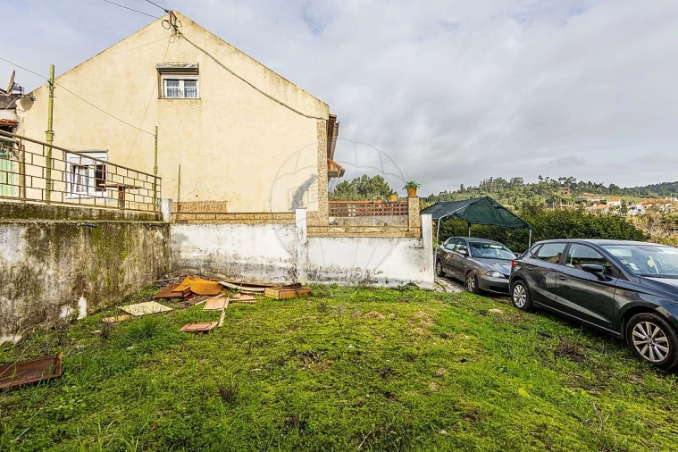 Moradia T2 para Venda em Azambuja Foto 28