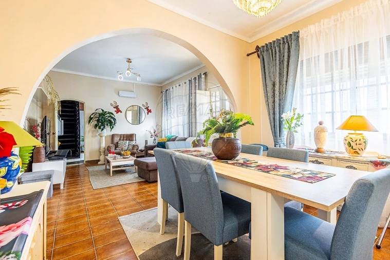 Moradia T2 para Venda em Azambuja Foto 5