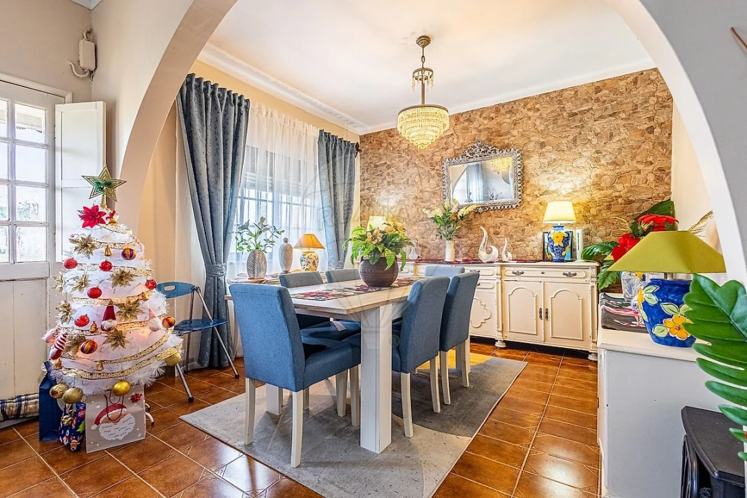 Moradia T2 para Venda em Azambuja Foto 3