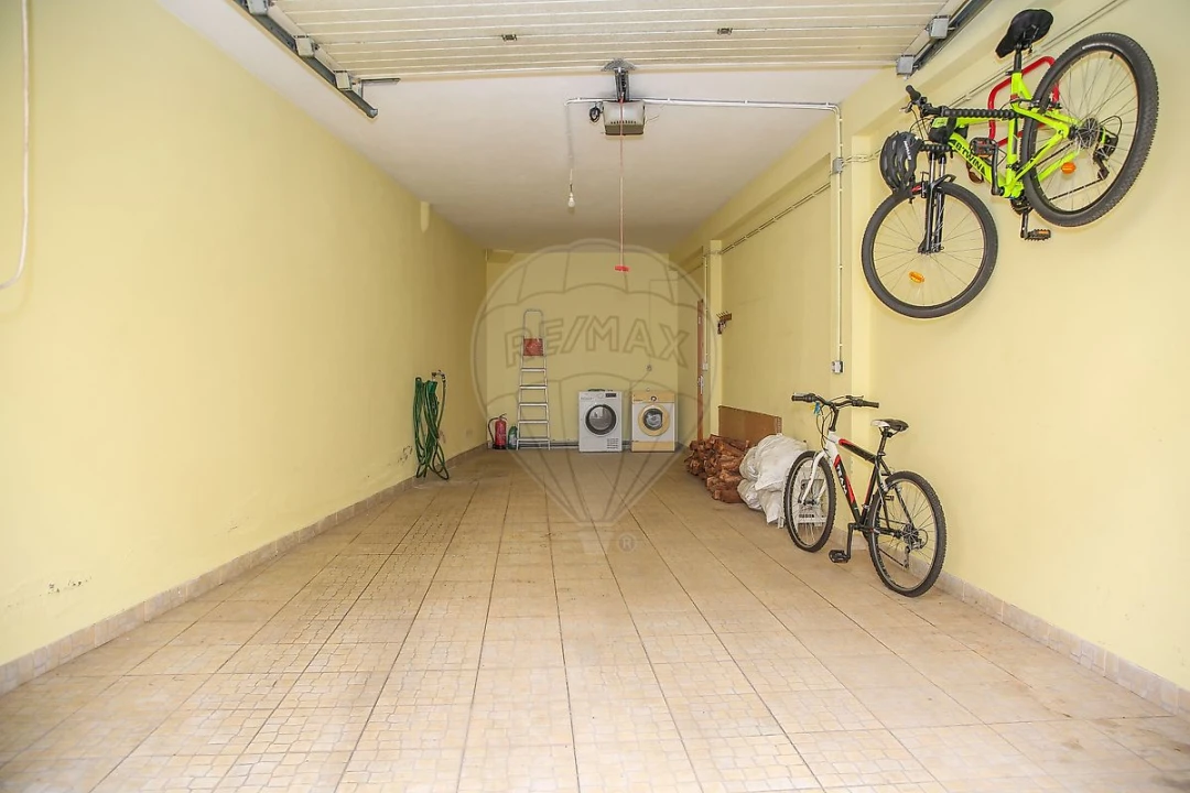 Moradia T3 para Venda em Aveiras de Cima Foto 26