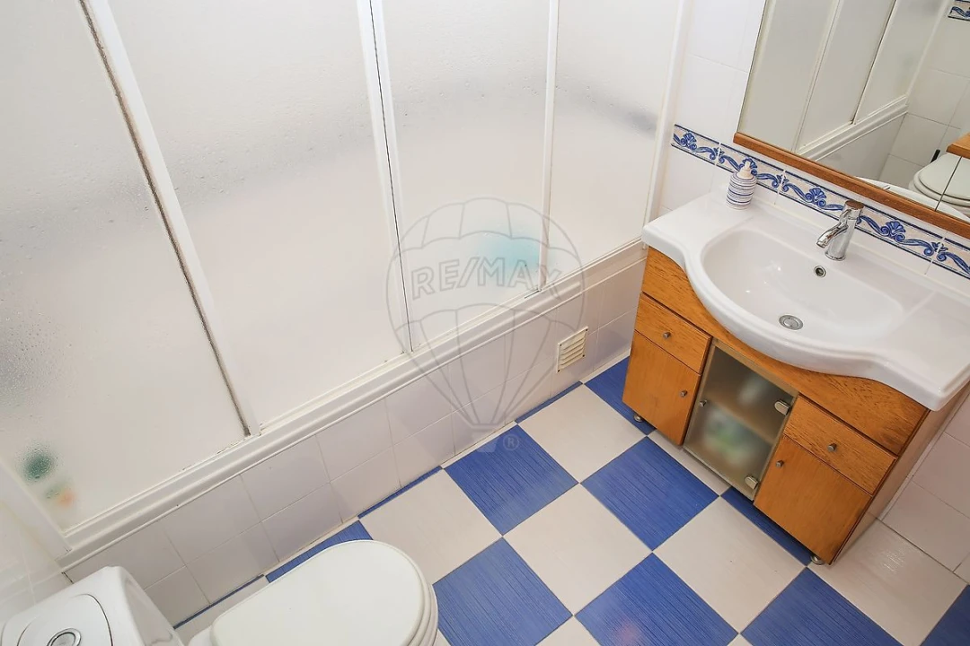 Moradia T3 para Venda em Aveiras de Cima Foto 8