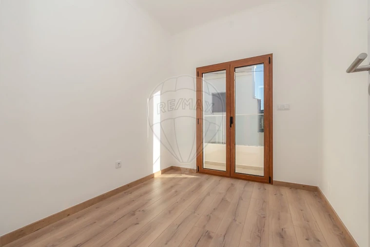 Moradia T3 para Venda em Vila Nova de Anços Foto 31