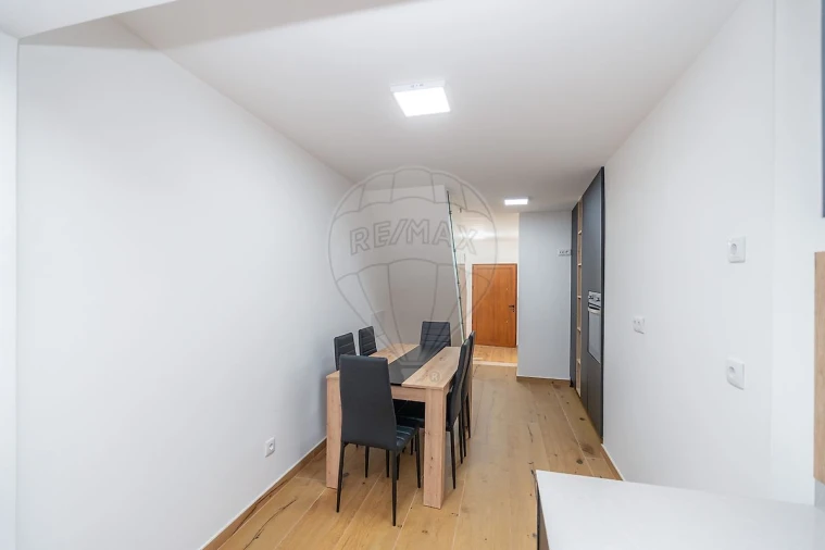 Moradia T3 para Venda em Vila Nova de Anços Foto 6