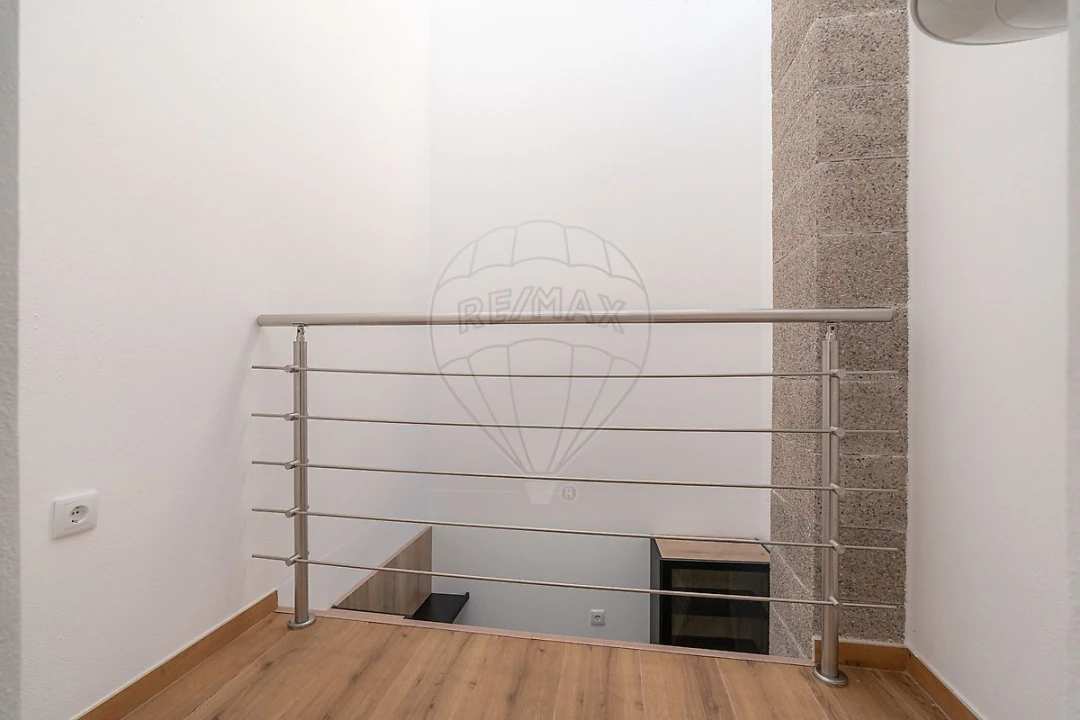 Moradia T3 para Venda em Vila Nova de Anços Foto 16