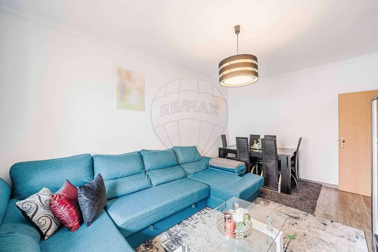 Apartamento T2 para Venda em Amora Foto 6