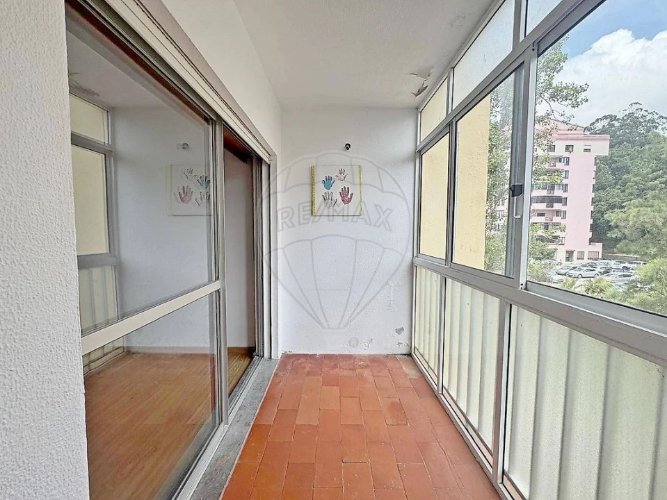 Apartamento T3 para Venda em Algueirão-Mem Martins Foto 24