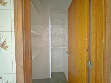 Apartamento T3 para Venda em Algueirão-Mem Martins