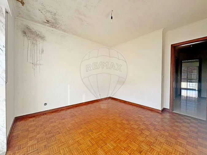 Apartamento T3 para Venda em Rio de Mouro Foto 20