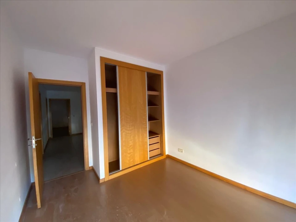 Apartamento T3 para Venda em Pinhal Novo Foto 9