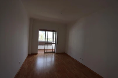 Apartamento T3 para Venda em Almada, Cova da Piedade, Pragal e Cacilhas