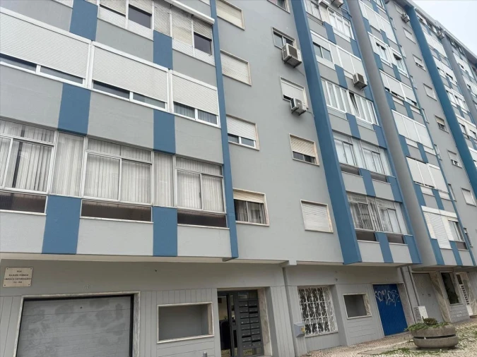 Apartamento T3 para Venda em Almada, Cova da Piedade, Pragal e Cacilhas Foto 16