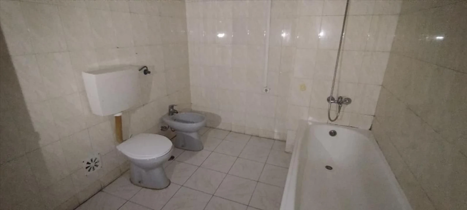 Apartamento T1 para Venda em Queluz e Belas Foto 10