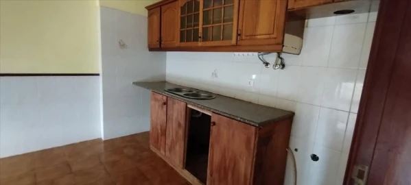 Apartamento T1 para Venda em Queluz e Belas