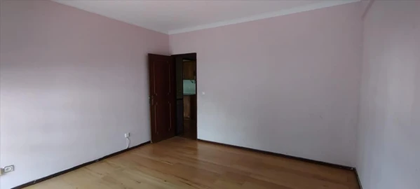 Apartamento T1 para Venda em Queluz e Belas
