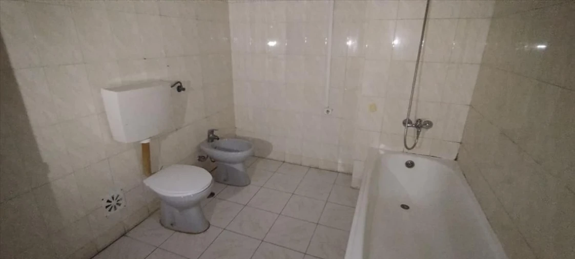 Apartamento T1 para Venda em Queluz e Belas Foto 10