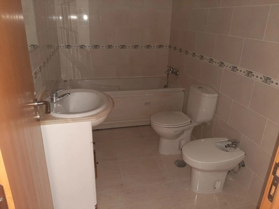 Apartamento T3 para Venda em Azambuja Foto 13