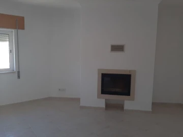 Apartamento T3 para Venda em Azambuja