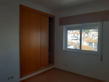 Apartamento T3 para Venda em Azambuja