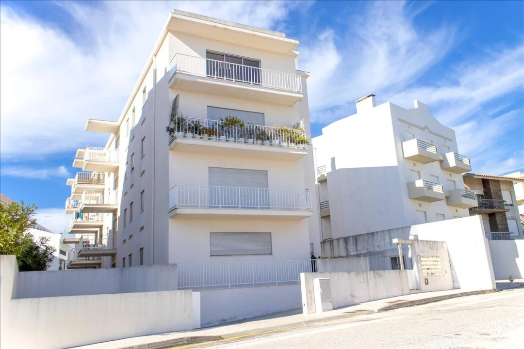 Apartamento T1 para Venda em Buarcos Foto 14