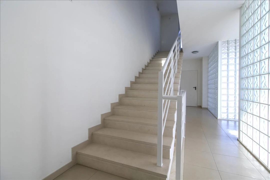 Apartamento T1 para Venda em Buarcos Foto 16