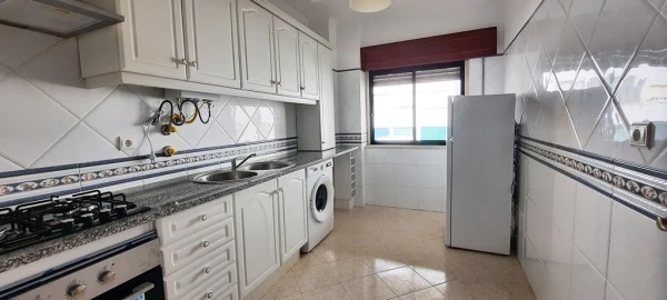Apartamento T2 para Venda em Marvila, Ribeira Santarém, São Salvador, São Nicolau