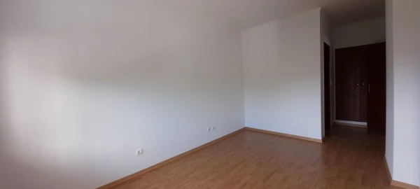 Apartamento T2 para Venda em Marvila, Ribeira Santarém, São Salvador, São Nicolau