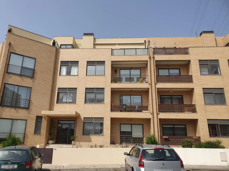 Apartamento T2 para Venda em Rio Tinto Foto 17