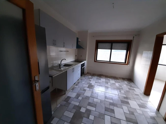 Apartamento T2 para Venda em Rio Tinto Foto 5