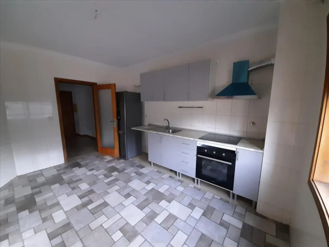 Apartamento T2 para Venda em Rio Tinto Foto 6